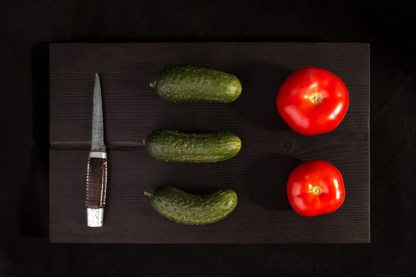 Ozolkoka servēšanas dēlis - apdzedzināts ogļu menlā tonī